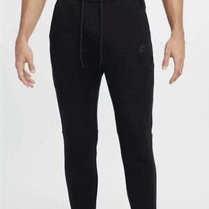 Nike Men 2XL Tech Fleece Joggers Slim Taper Black HV0959-010